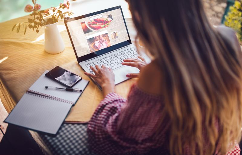 Top 8 Signs Why You Need a Website Redesign